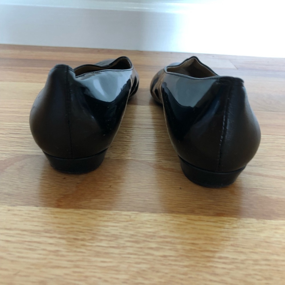 Neiman Marcus Flats Black Leather Pointed Toe 7.5 - Picture 7 of 9